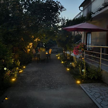 Apartmani Jadranka Водице Экстерьер фото