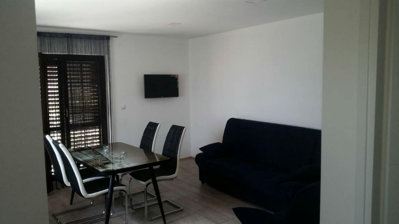 Apartmani Jadranka Водице Экстерьер фото